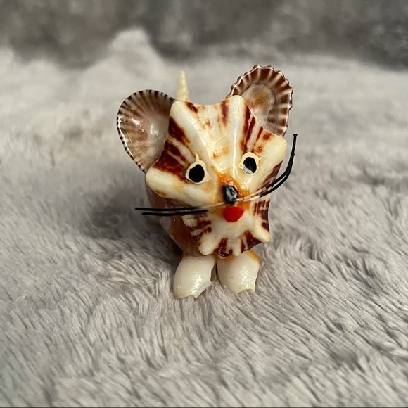 Sea Shell Figurines Set of 3 Mouse, Turtle & Lion - Picture 9 of 16